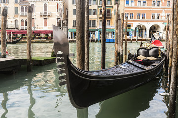 Fototapeta na wymiar Venetian gondola