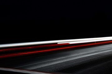 Leuchtspuren im Nachtverkehr