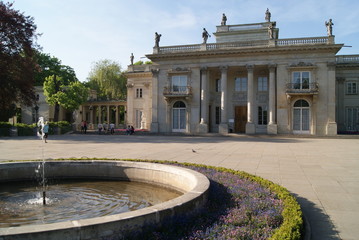 Łazienki Królewskie w Warszawie © lajdaczysko