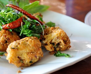 Thai style fried spicy minched pork - Lab moo tod