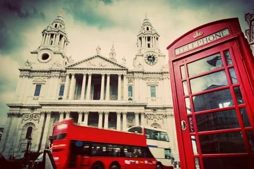 Foto auf Glas St. Pauls Cathedral, roter Bus, Telefonzelle. London, UK. Jahrgang © Photocreo Bednarek