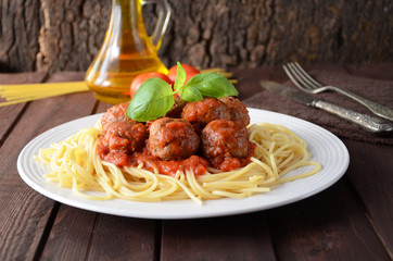 Spaghetti and Meatballs