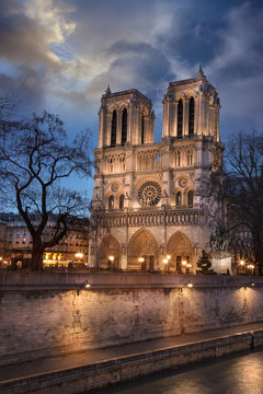Cath&eacute;drale Notre dame de paris