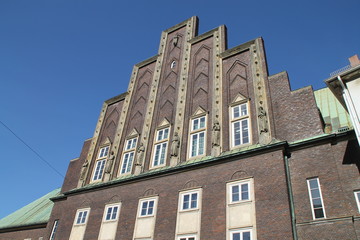 Fototapeta na wymiar Ein Giebelhaus in Bremen