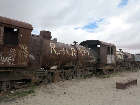 train cemetary, uyuni, bolivia