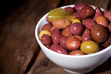 Olives in a bowl