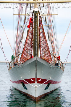 Schooner barque ship