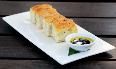 small loaf and gravy