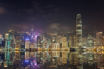 Fototapeta na wymiar Hong Kong city skyline view from Kowloon