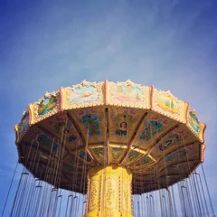 Zelfklevend Fotobehang state fair carousel © christianmutter