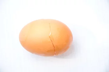 Gordijnen Egg broken © jukree