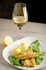 Dinner, Fish fillet with potato, young spinach and white wine
