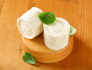 Crottins de Chevre cheese