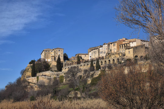 Lauris