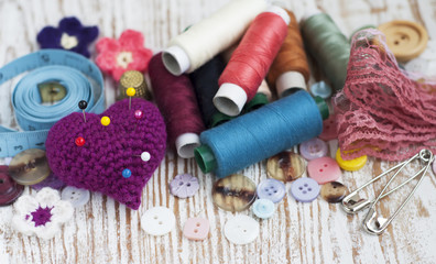 accessory of the tailor