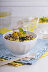 Quinoa with vegetables and pineapple