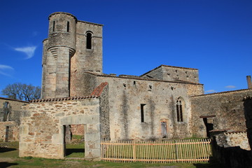 L'église d'Oradour-sur-Glane (Haute-Vienne)
