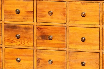 antique chest of drawers in solid wood with brass knobs on sale