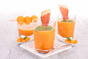 melon appetizer