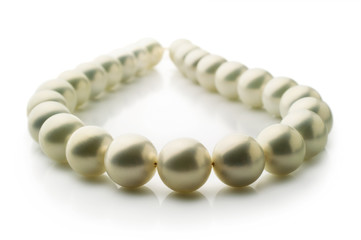 pearl necklace