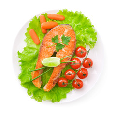 salmon steak with vegetables