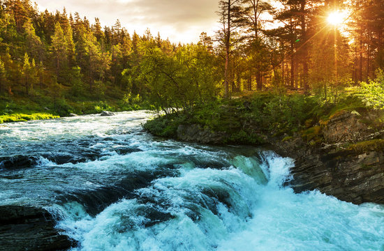 Fototapeta River in Norway