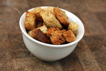 Croutons