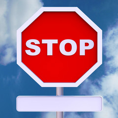 Obraz premium Stop Sign With Blank Copyspace For Message