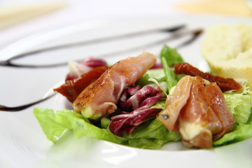 mozzarella grilled in the pig ham