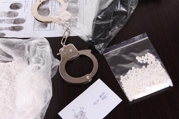 Heroin consignments found of drug control employees