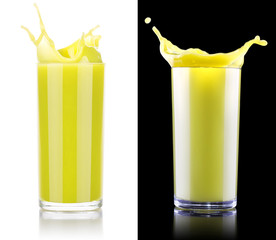 Smoothies of kiwi in glass with splash