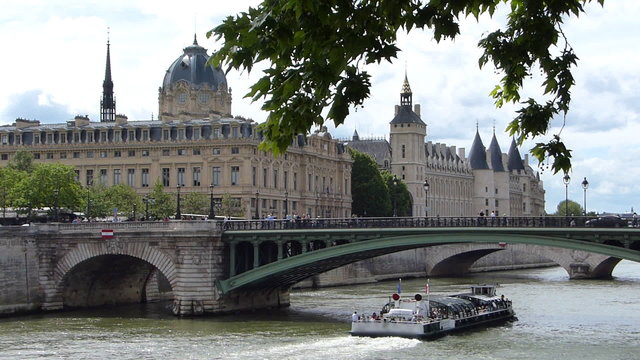 River Seine Cruise, building in a background is La Conciergerie