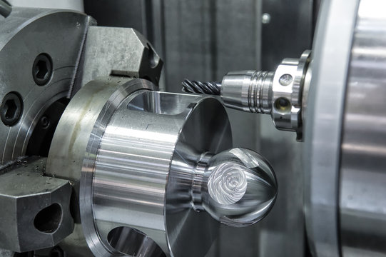 Drehbank, CNC-Fr&auml;se