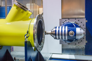 Drehbank, CNC-Fräse