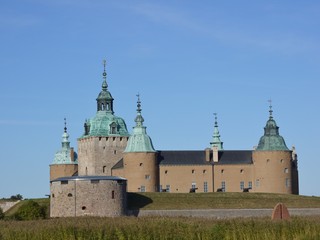 The historic castle of Kalmar in Sweden © Frouwina Harmanna va
