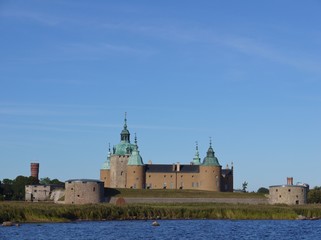 The historic castle of Kalmar in Sweden © Frouwina Harmanna va