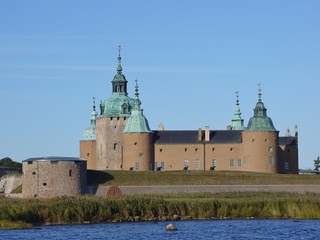The historic castle of Kalmar in Sweden © Frouwina Harmanna va