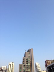 Fototapeta premium building in blue sky 