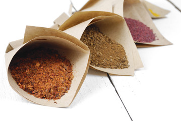 Paper envelopes with spices