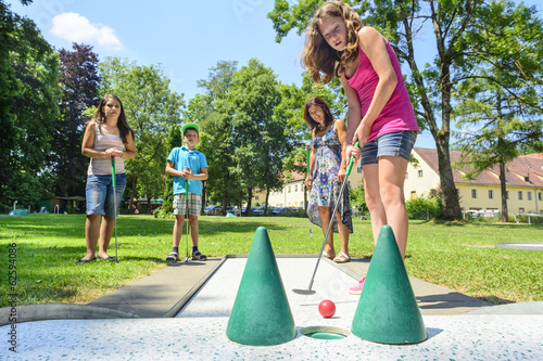 Minigolf Spielen Kostenlos Minigolf Spielen Kostenlos