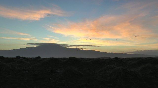 soleil levant au pays des Masa&iuml;s