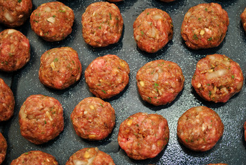 Beef Raw Meatballs