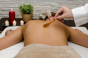 Relaxation Massage with chocolate