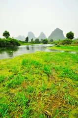 Fototapete Rund Guilin Li river Karst mountain landscape in Yangshuo © weltreisendertj