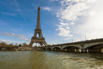 Fototapeta na wymiar Paris pont de Iéna