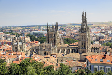 Fototapeta na wymiar Miasto Burgos i katedry