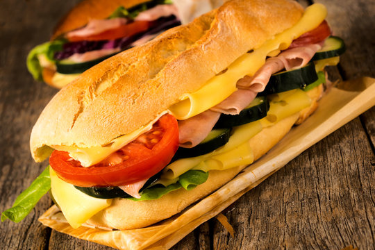 Big submarine sandwich