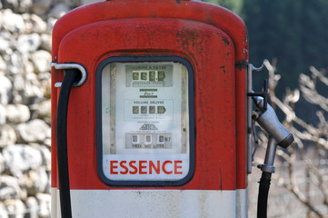 veille pompe à essence