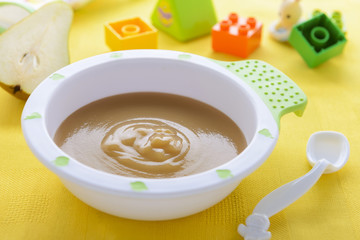 Pear puree in bowl