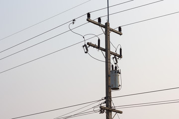 Electric transformer